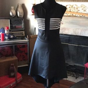 Fabulous classic dress with mesh front